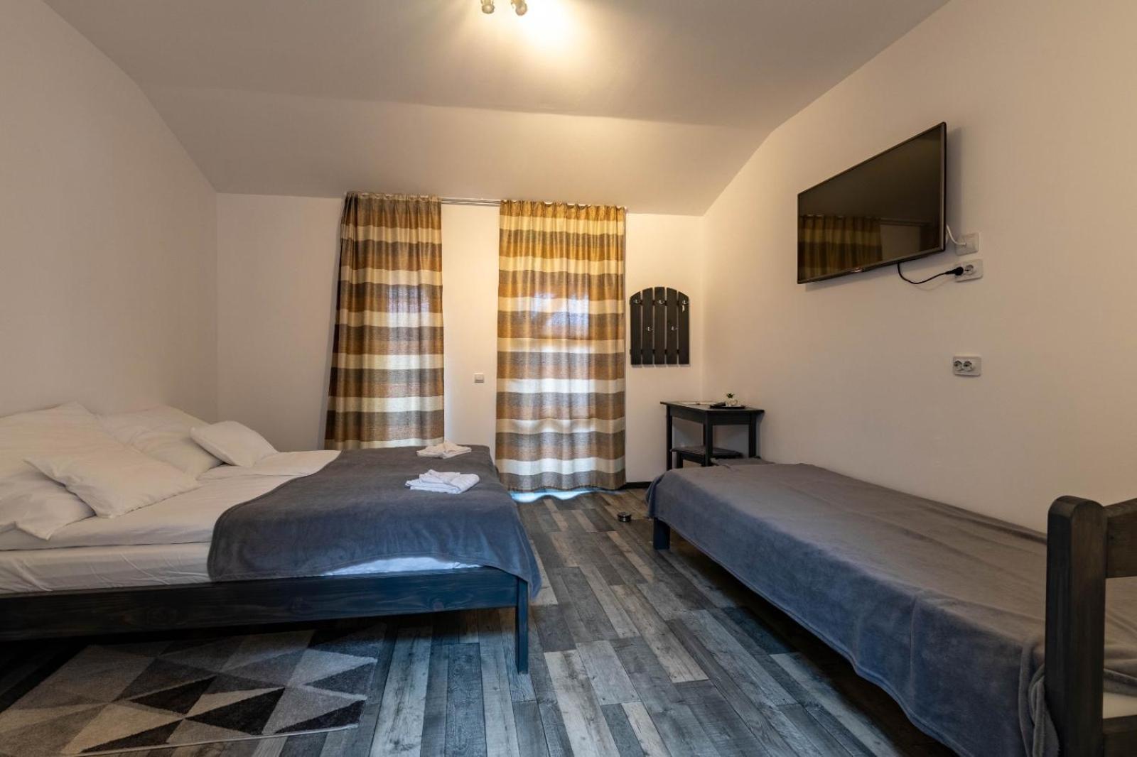 Happy Nest Hotel Luna de Sus  Eksteriør billede